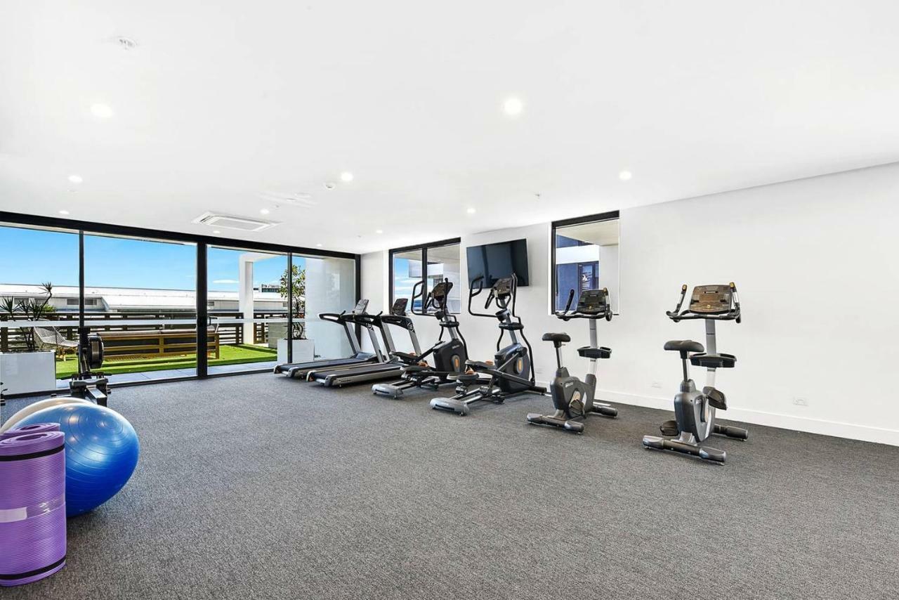 Qube Broadbeach Ocean View Apartments 골드코스트 외부 사진